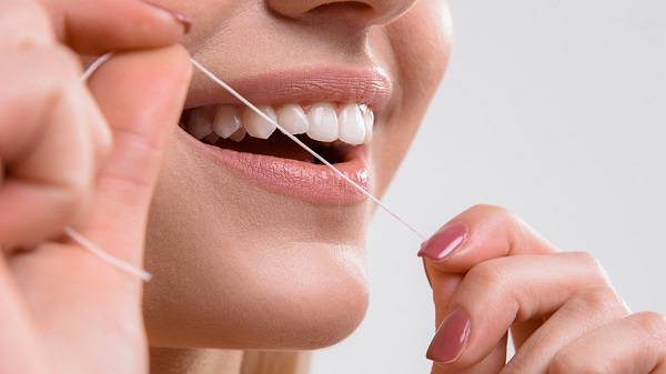 Consejos Para Prevenir las Encías Sangrantes